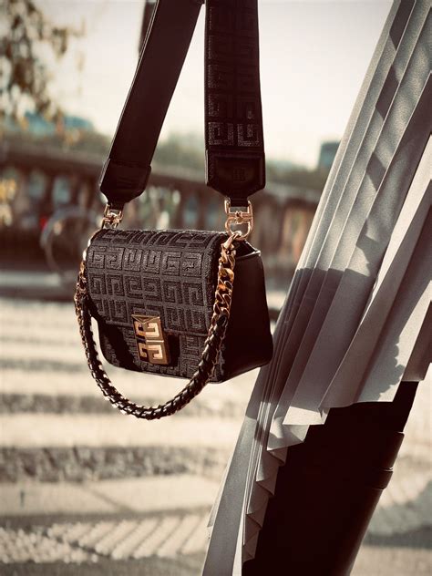 givenchy hand bags extra lines|givenchy handbags official site.